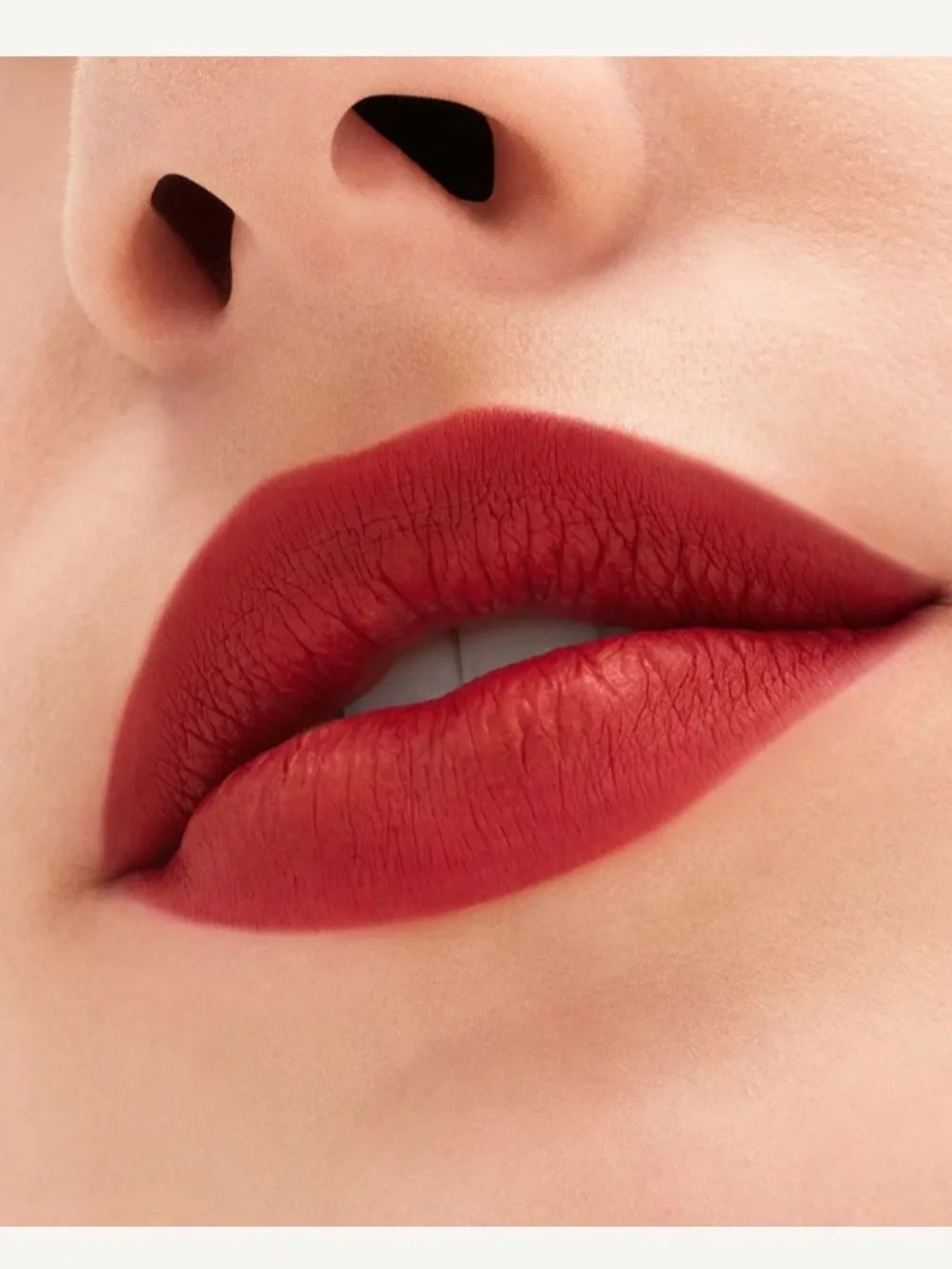 MAC EXTRA CHILL Cosmetics 24 hr Locked Kiss Lipstick